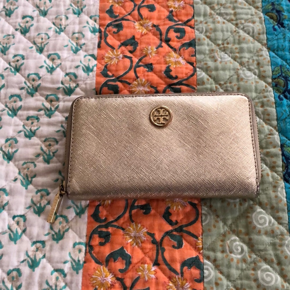 Tory Burch Wallet